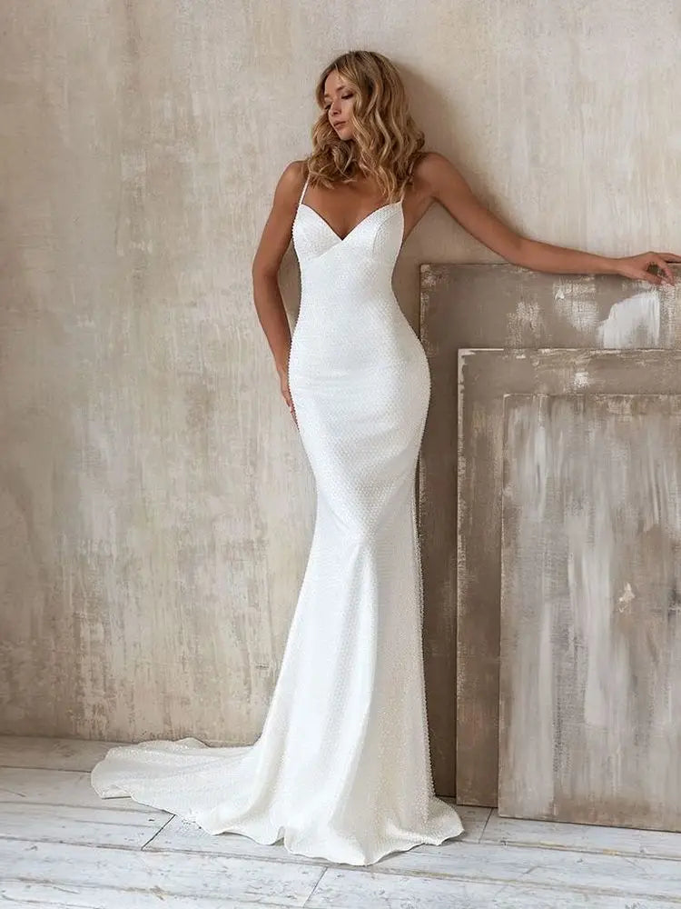 Beach A Line Chiffion Wedding Dresses V-neck Spaghetti Straps Backless Button Boho Bridal Gowns