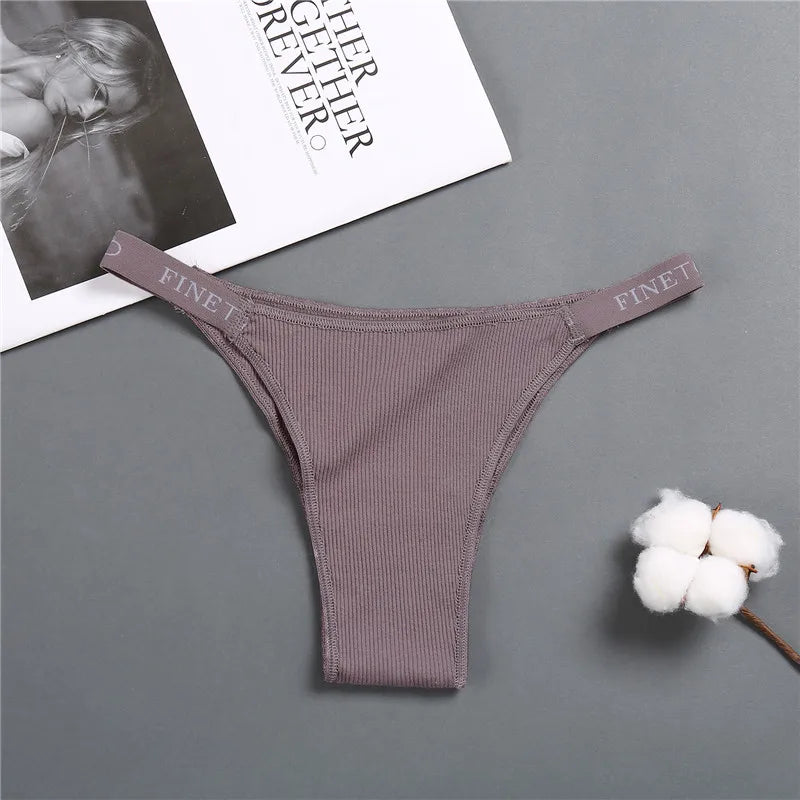 Five pairs of The Clothing Company Sydney women's cotton low-waist briefs with letter print, comfortable underwear for women.