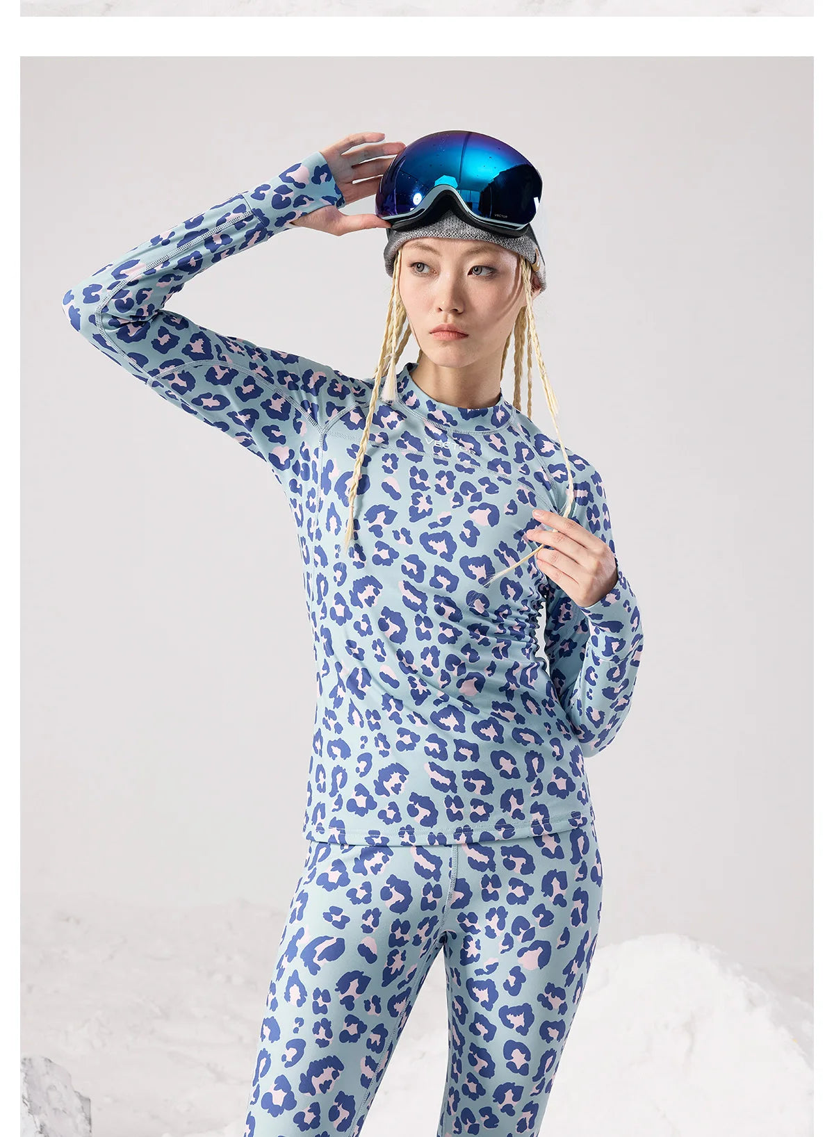 Women’s 2-piece winter ski base layer set by The Clothing Company Sydney, featuring microfiber fleece thermal underwear with pants
