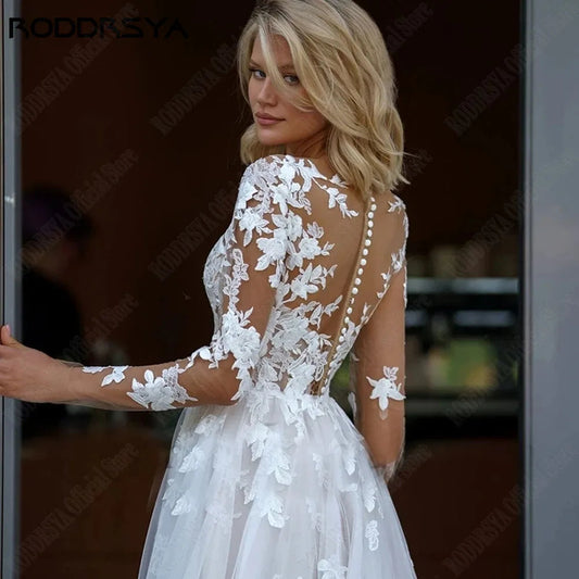 Elegant A-Line Lace Long Sleeve Scoop Neck Applique Bridal Gowns Plus Size Wedding Dress The Clothing Company Sydney