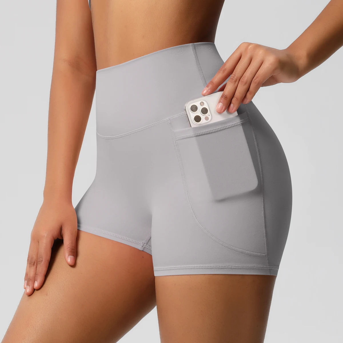 Women's Pocketed Yoga Legging Shorts Squat Proof High Waist Fitness Quick Drying Cycling Workout Gym Shorts
