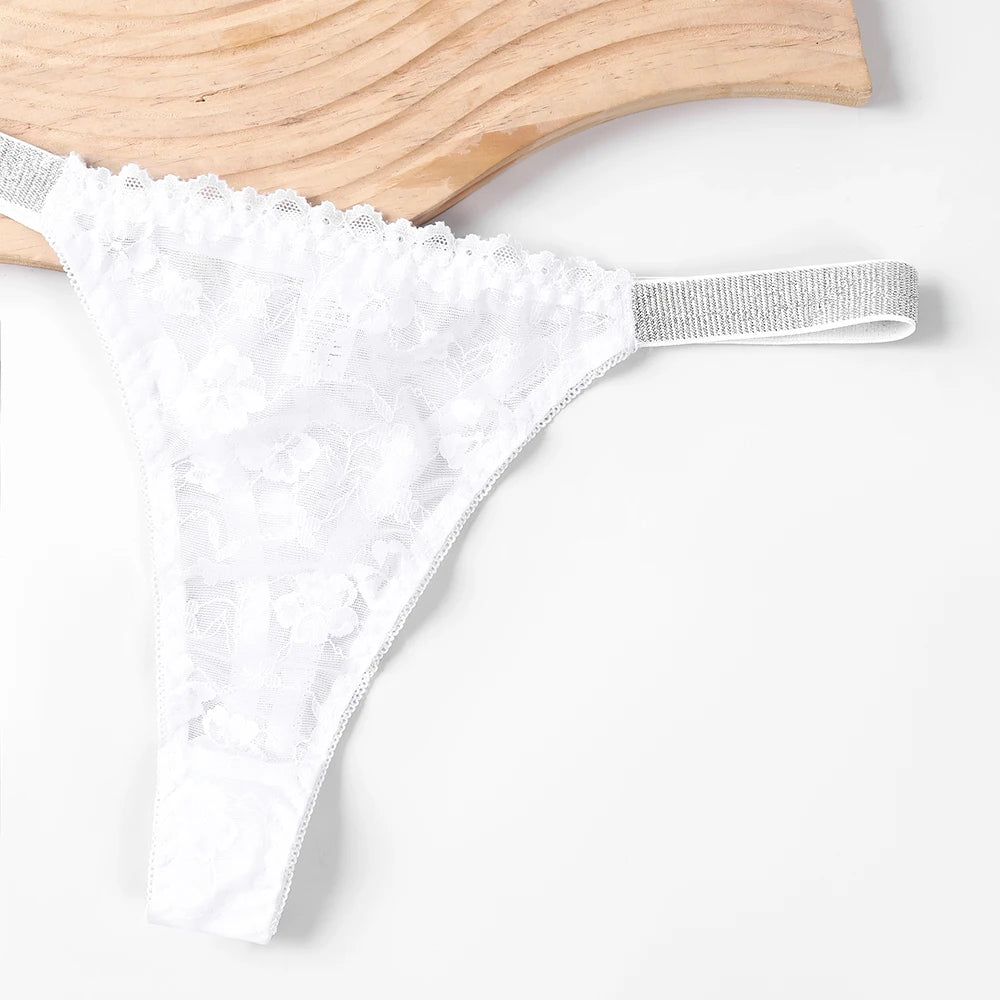 Women's lace G-string thong panties with breathable stretch fabric, elegant plus-size lingerie underwear