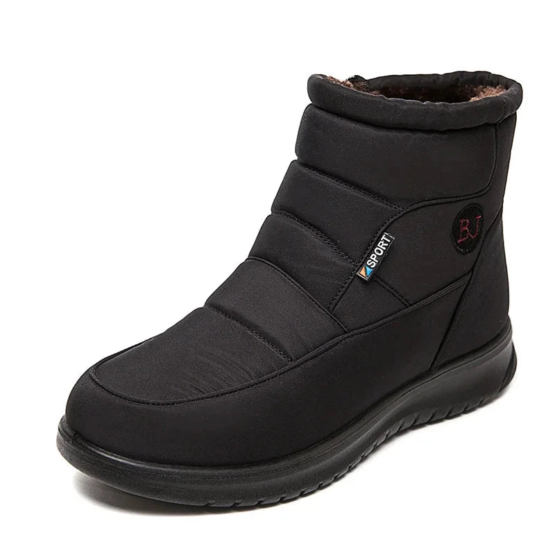 Women’s ankle low heel snow boots by The Clothing Company Sydney, winter flat footwear with cozy, snow-ready design.