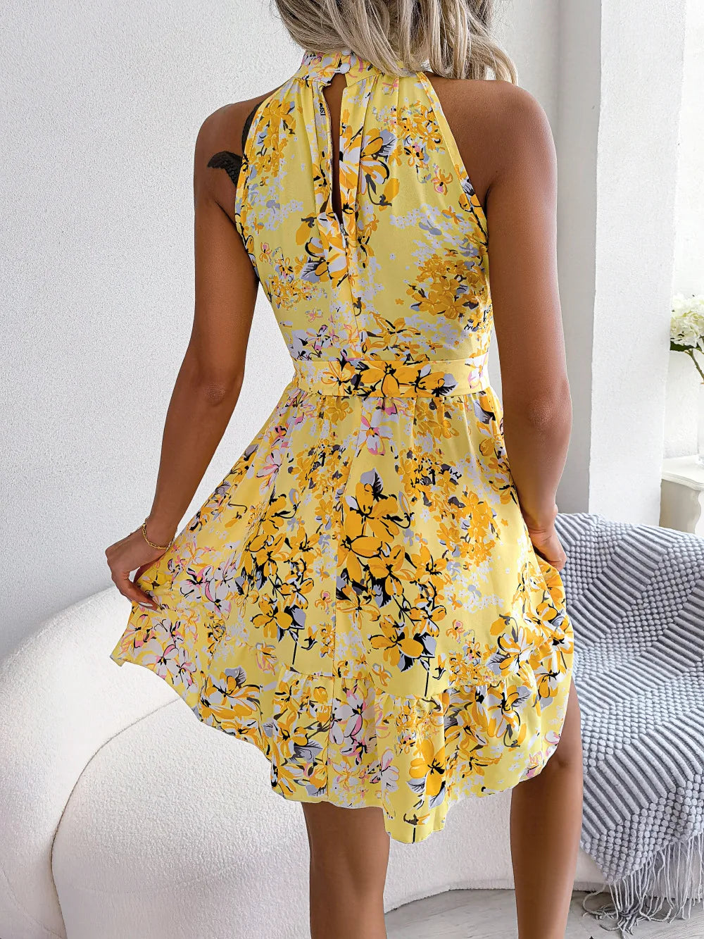 Summer women's floral print bandage sundress with halter neckline, perfect for casual beach holidays and summer occasions.