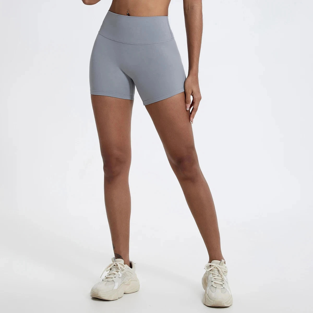 Women's high-waist fitness gym leggings with a slim fit design, perfect for running, cycling, and workout sessions.