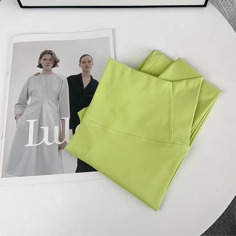 High-waist breathable yoga leggings from The Clothing Company Sydney, designed for fitness, running, cycling, and workout sessions.