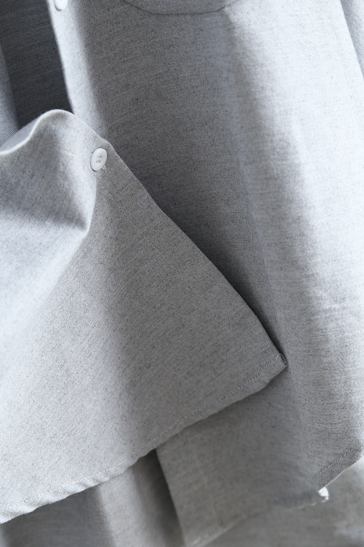 Long sleeve vintage women’s blouse by The Clothing Company Sydney, spring-summer top with relaxed fit and classic design.