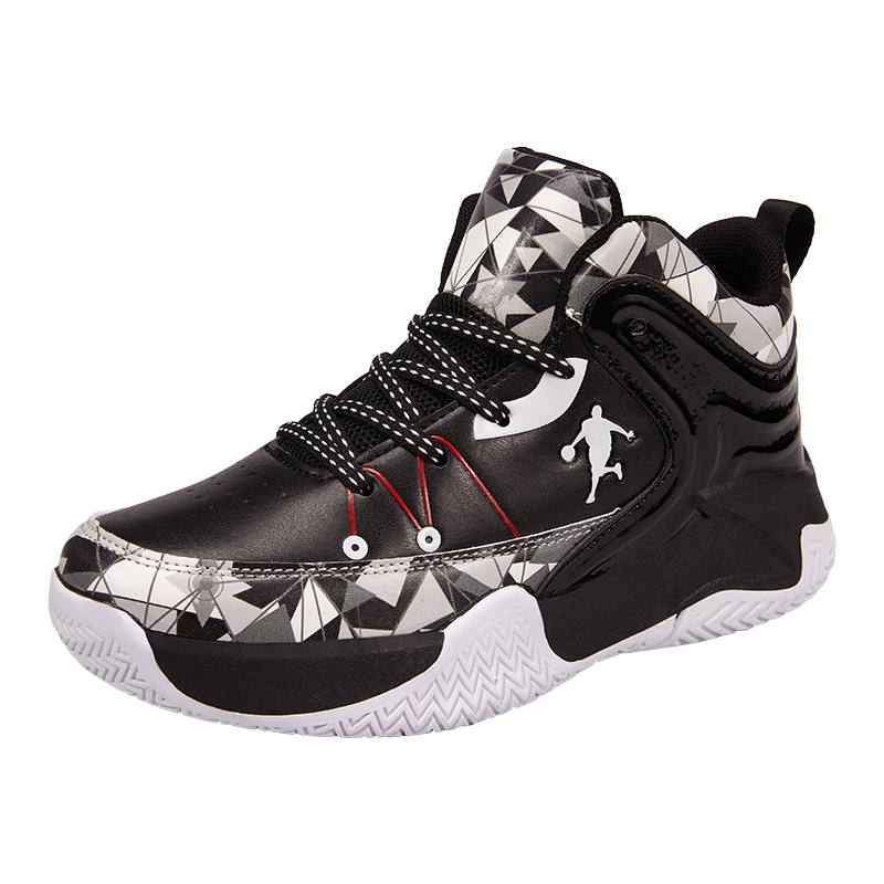 Kids basketball sneakers by The Clothing Company Sydney, breathable and comfortable student shoes for boys and girls.