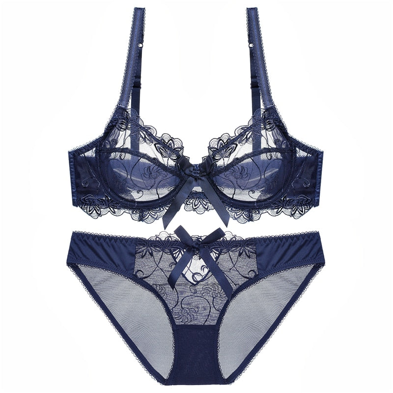 Large size floral lace lingerie bra set with underwire, stylish design from The Clothing Company Sydney.