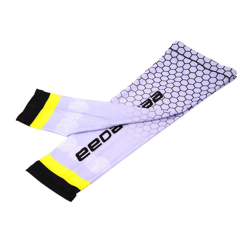 Black cycling and sports arm sleeves by The Clothing Company Sydney, UV sun protection, ideal for running, volleyball, basketball, and football.