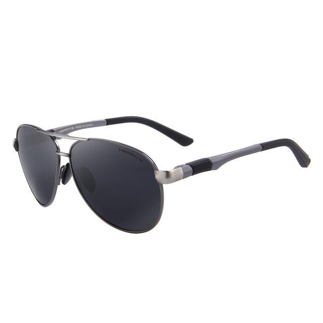 Men's pilot sunglasses with polarized lenses, alloy frame, spring legs, UV400 protection, ideal for driving and aviation use.