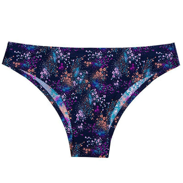 Floral print low-waist thong from The Clothing Company Sydney, breathable G-string lingerie with no trace design for women.