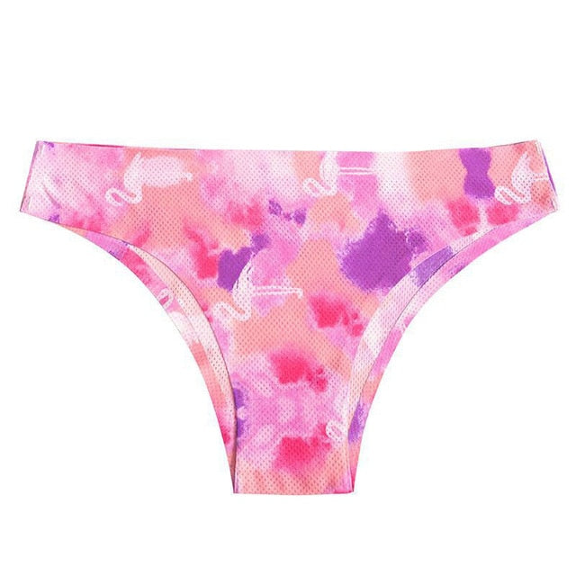 Floral print low-waist thong from The Clothing Company Sydney, breathable lace female underwear with no trace design.