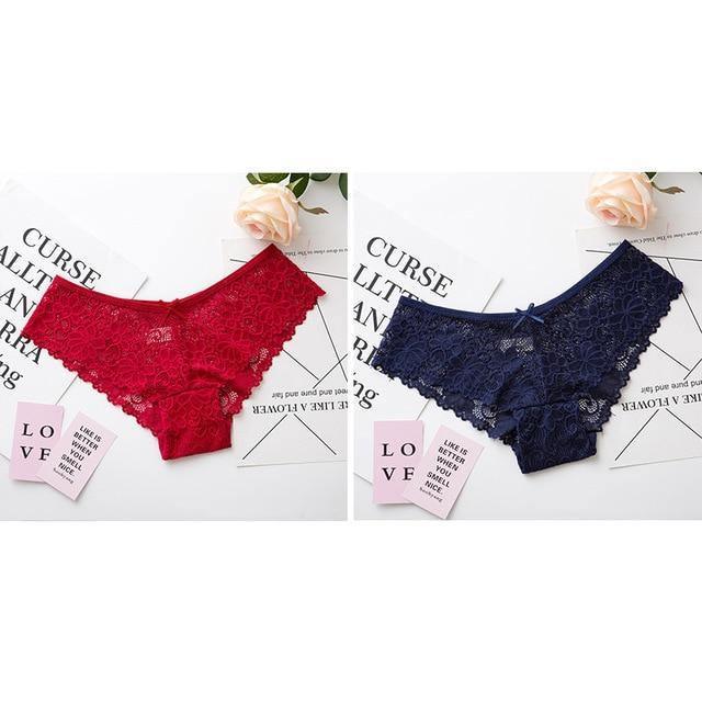 Two-pack lace cotton lingerie briefs from The Clothing Company Sydney, low waist, cute and comfortable underwear for women.