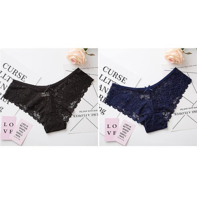 Two-pack of lace cotton lingerie briefs from The Clothing Company Sydney, low waist, cute and comfortable women's underwear.