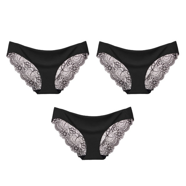Three-pack of seamless low-rise women's lace cotton briefs from The Clothing Company Sydney, breathable plus-size underwear.