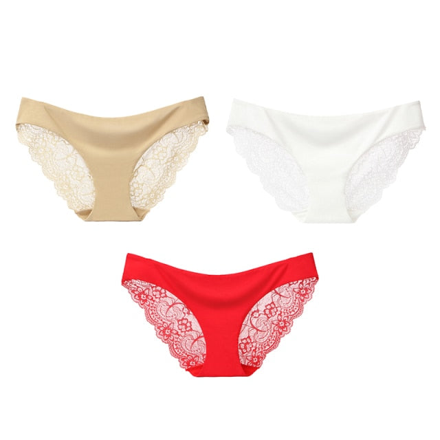 Three pack of seamless low-rise women's lace cotton briefs from The Clothing Company Sydney, breathable plus size underwear.