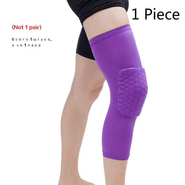 Black basketball knee pads with honeycomb foam compression sleeve, designed for sports support and knee protection during fitness activities.