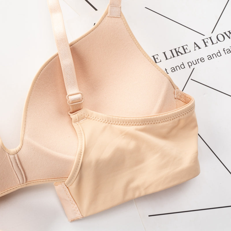 Seamless wireless bra and brief underwear set by The Clothing Company Sydney, simple style with adjustable straps and comfortable fit.