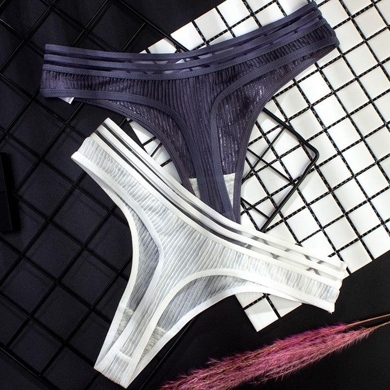 Seamless transparent ice silk G-string thong underwear for women, low-rise lingerie, suitable for yoga and everyday wear.