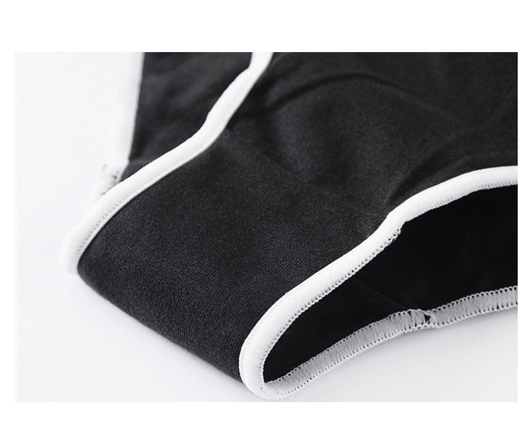 Soft cotton mix low-waist seamless underwear from The Clothing Company Sydney, breathable G-string briefs with high elasticity.