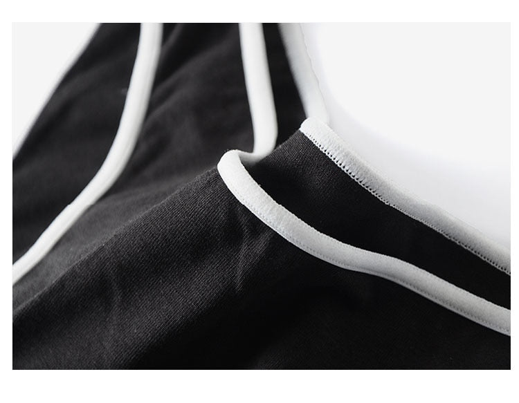 Soft cotton mix low-waist seamless underwear from The Clothing Company Sydney, breathable high-elasticity G-string briefs.