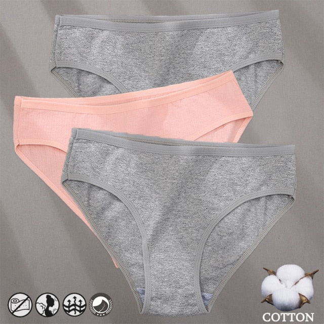 Three-pack cotton mix underwear with jacquard pattern, solid color briefs from The Clothing Company Sydney, casual and comfortable lingerie