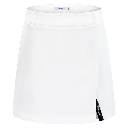 Ladies golf skirt set by The Clothing Company Sydney, sleeveless slim top and pleated tennis skirt for active sports wear.