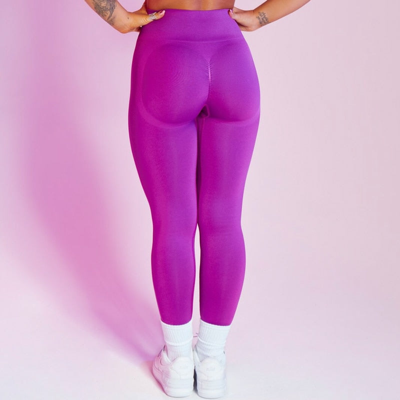 High waist seamless gym leggings by The Clothing Company Sydney with scrunch butt design for yoga, workout, and fitness activities.
