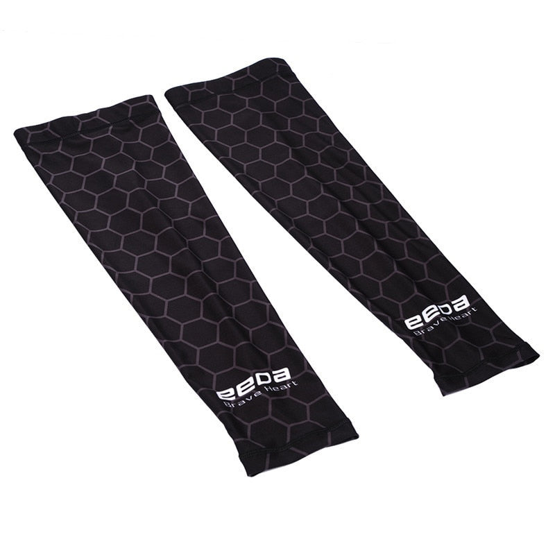 Black cycling and running arm sleeves with UV protection, suitable for sports like volleyball, basketball, and football.