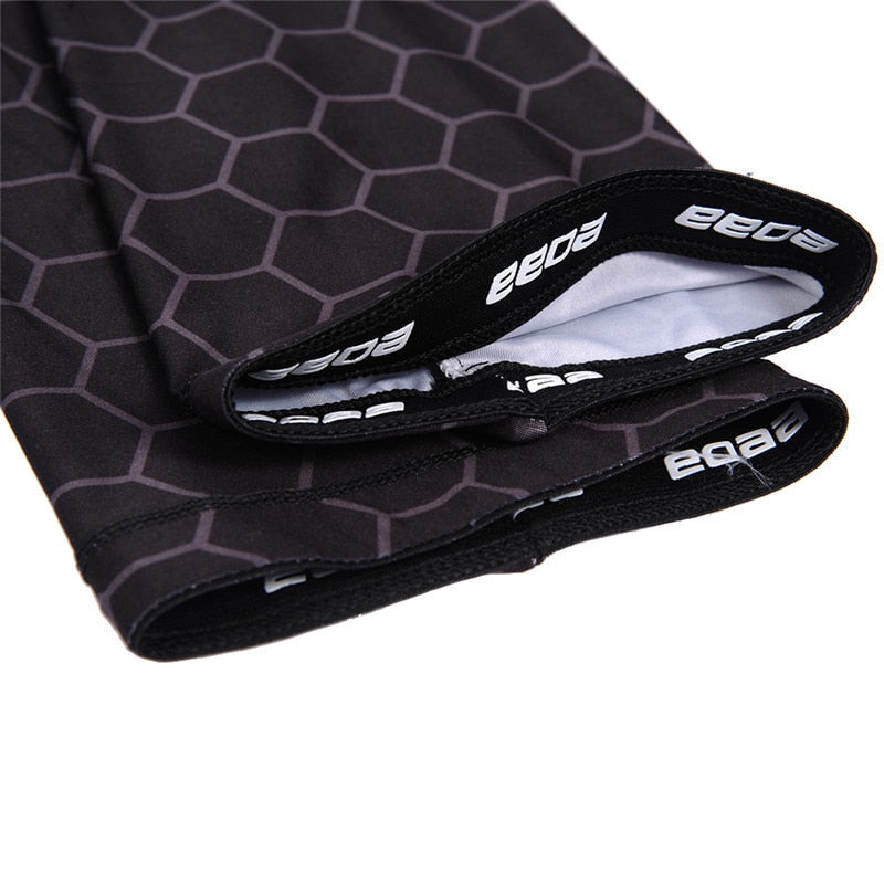 Cycling and running protective arm sleeves from The Clothing Company Sydney, UV sun protection, sport arm warmers for biking and basketball