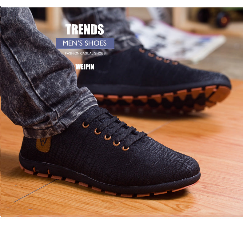 Men's breathable casual low lace-up canvas shoes by The Clothing Company Sydney, featuring comfortable flat design.