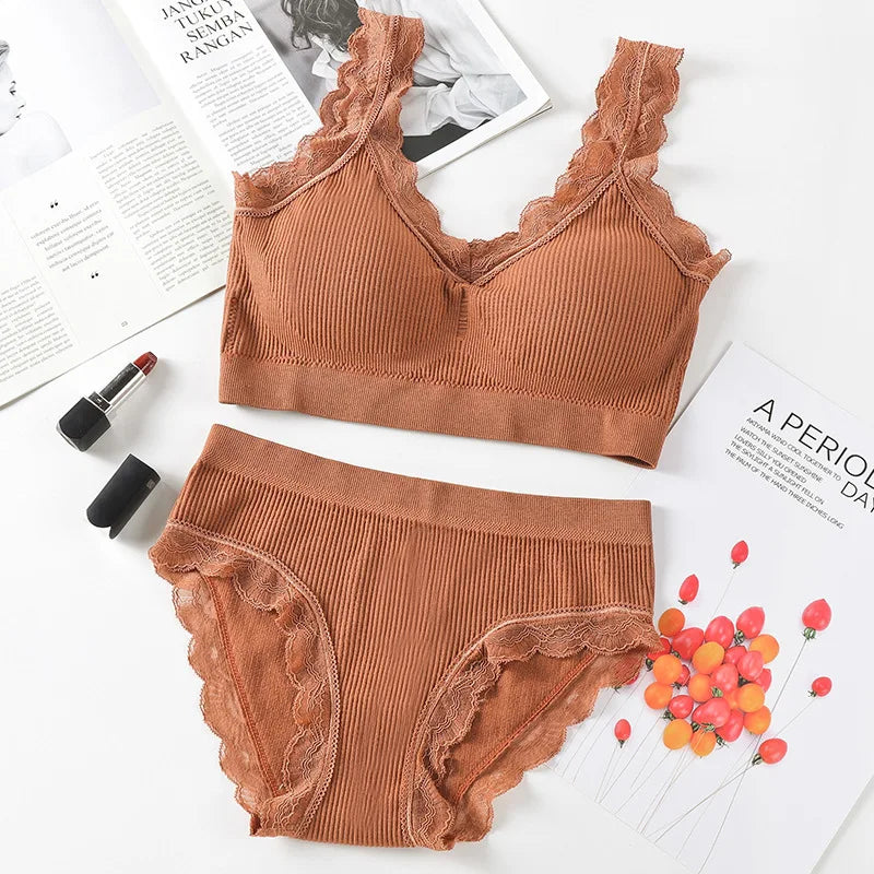 2 Piece Lace Underwear Set Padded Bra Set Women's Underwear Brassiere Fitness Crop Top Set