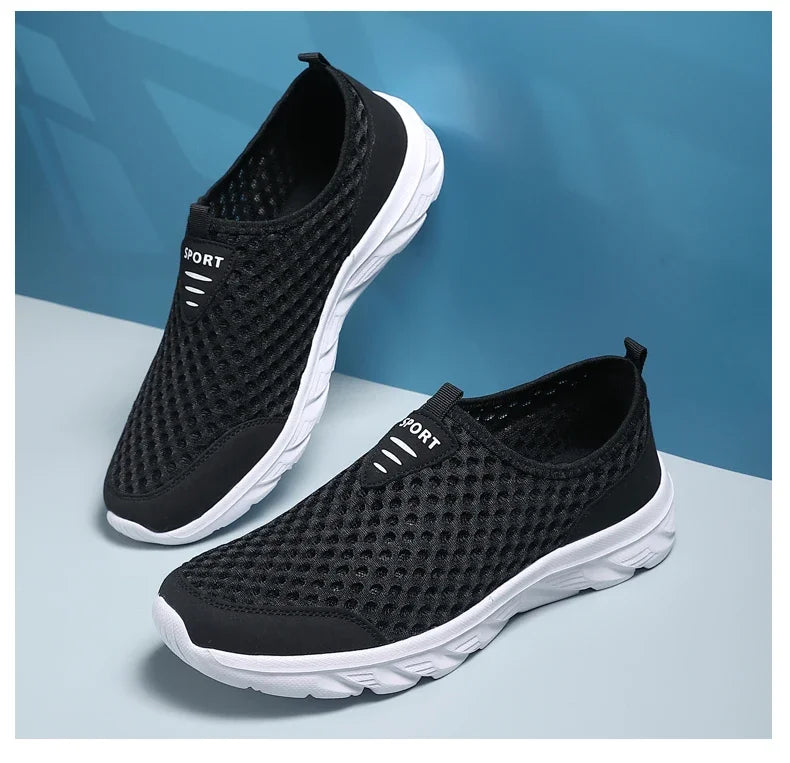 Lightweight Casual Breathable Slip on Male Casual Sneakers Anti-slip Men's Flats Outdoor Walking Shoes