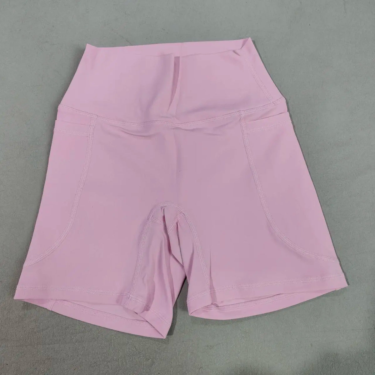 Women's Pocketed Yoga Legging Shorts Squat Proof High Waist Fitness Quick Drying Cycling Workout Gym Shorts