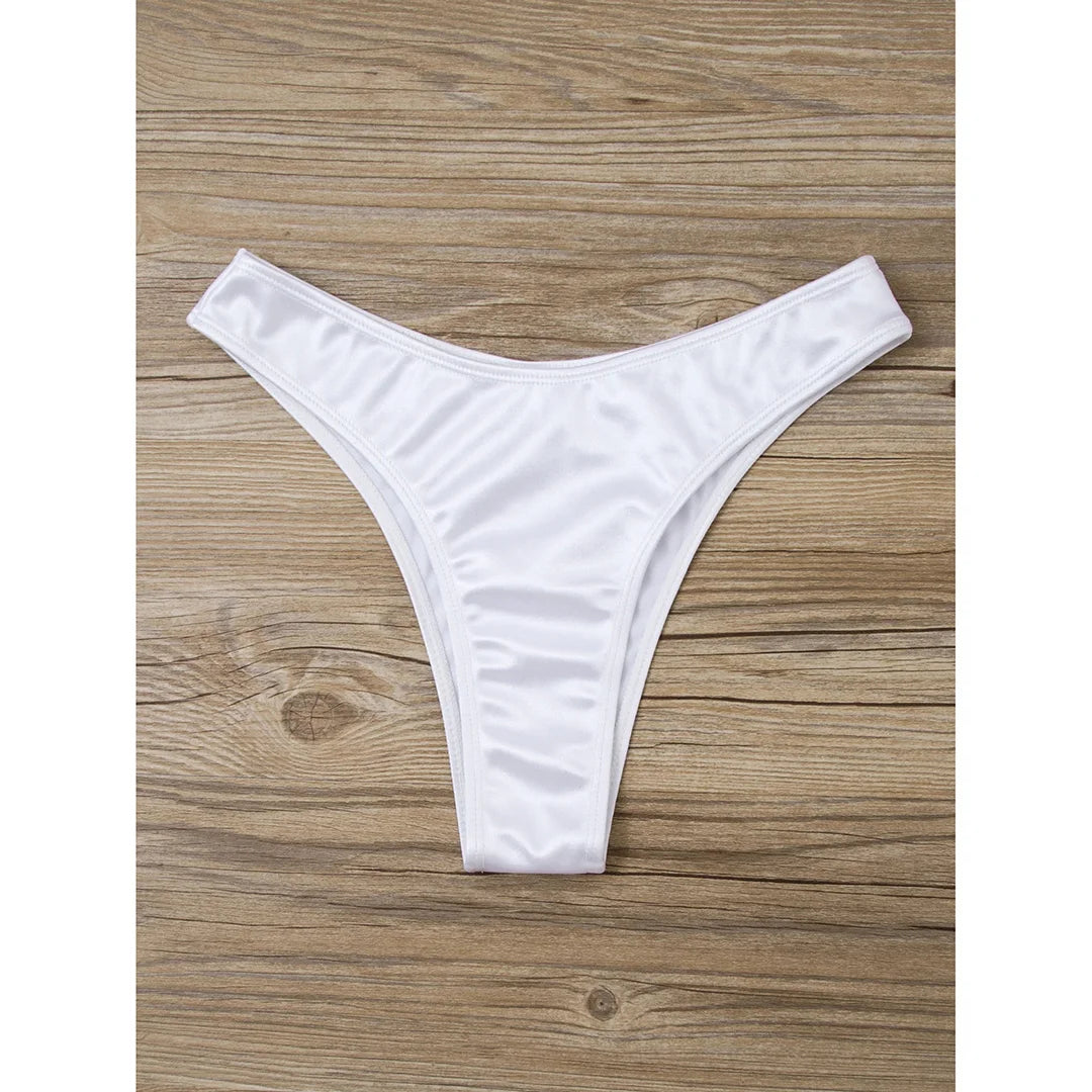 2 Piece Bandeau Strapless Bikini Swimsuit Swimwear Two-piece Bikini set Padded Bather Bathing Suit The Clothing Company Sydney