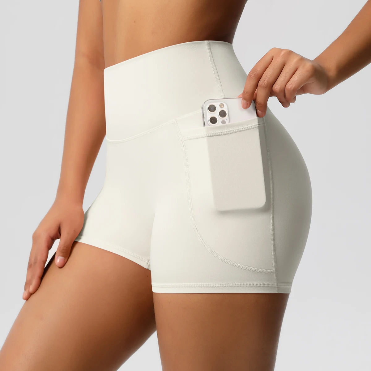 Women's Pocketed Yoga Legging Shorts Squat Proof High Waist Fitness Quick Drying Cycling Workout Gym Shorts