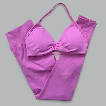 Women's seamless yoga set with halter neck sports bra and high-waisted lifting leggings, The Clothing Company Sydney