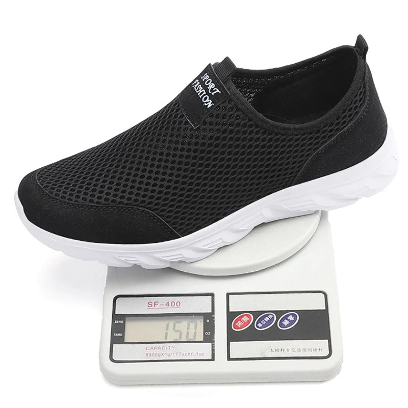 Lightweight Men's Breathable Slip on Casual Sneakers Anti-slip Flats Outdoor Walking Shoes