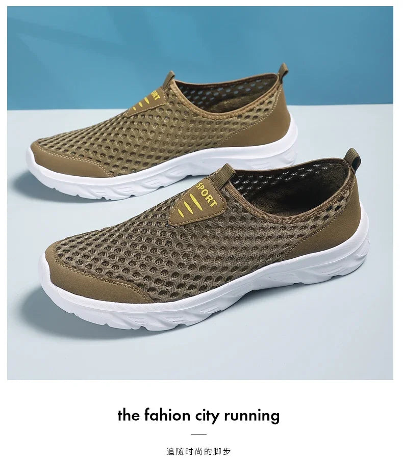 Lightweight Casual Breathable Slip on Male Casual Sneakers Anti-slip Men's Flats Outdoor Walking Shoes