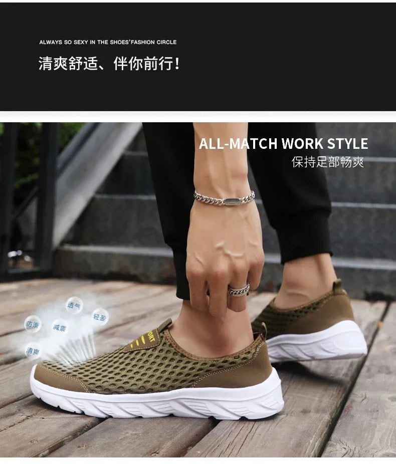 Lightweight Casual Breathable Slip on Male Casual Sneakers Anti-slip Men's Flats Outdoor Walking Shoes