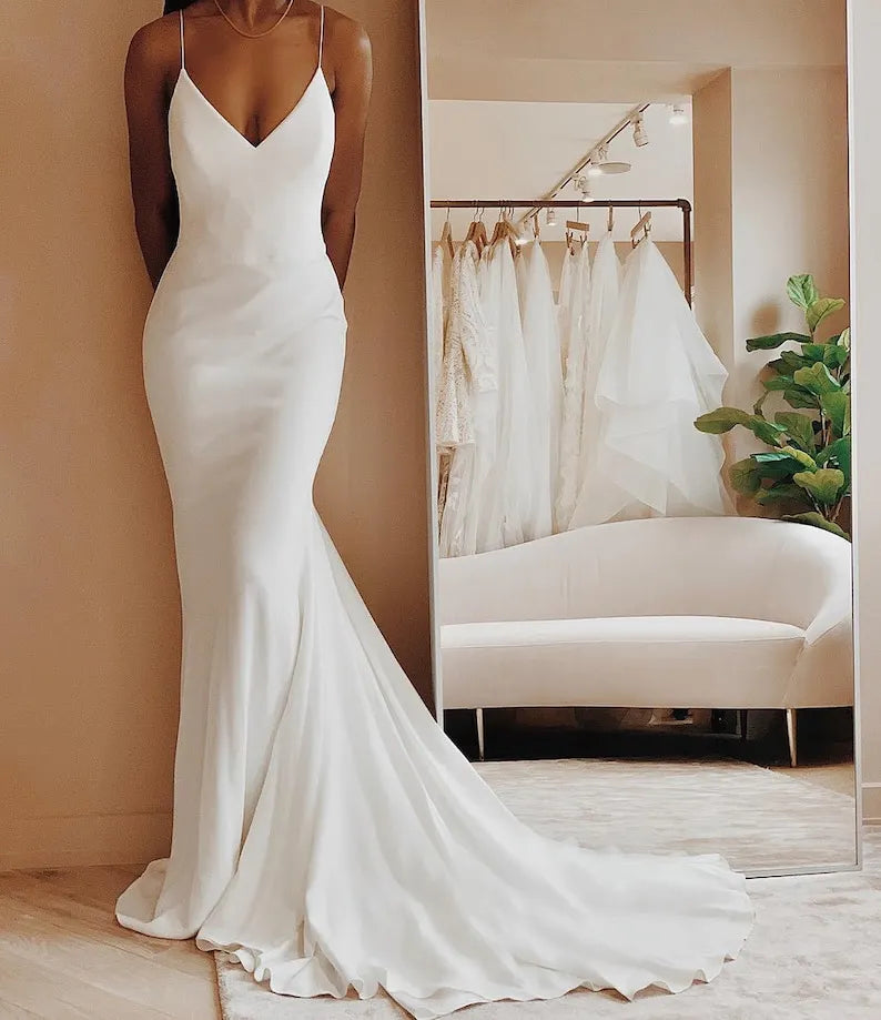 Satin Wedding Dress V-neck Spaghetti Straps Backless Formal Pleat Bridal Grown