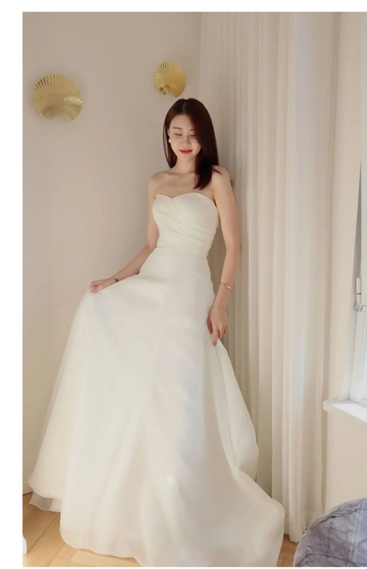 Strapless Elegant A-line Sleeveless Classic Lace Up Small Train Wedding Dress