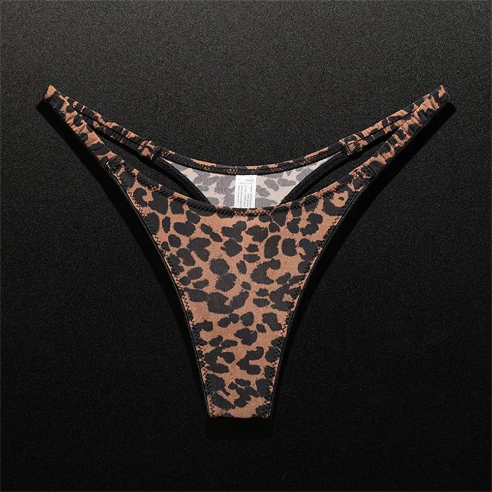 High Slit Ice Silk Thong with Elastic Pleated Waistband Sports V-shape Fitness G-string Plus Size Panties