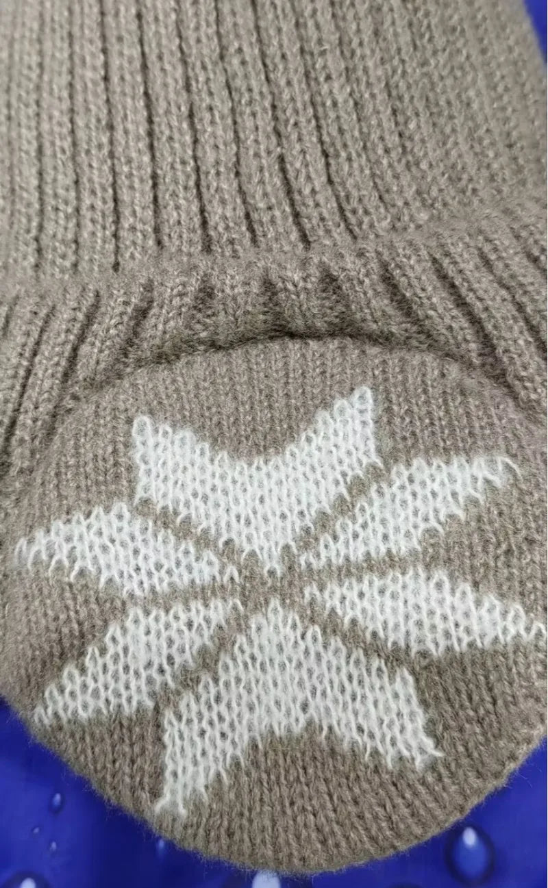 Men Women Winter Warm Plush Knitted Snow Fashion Hat Unisex Outdoor Ear Protection Caps Beanies Skulls
