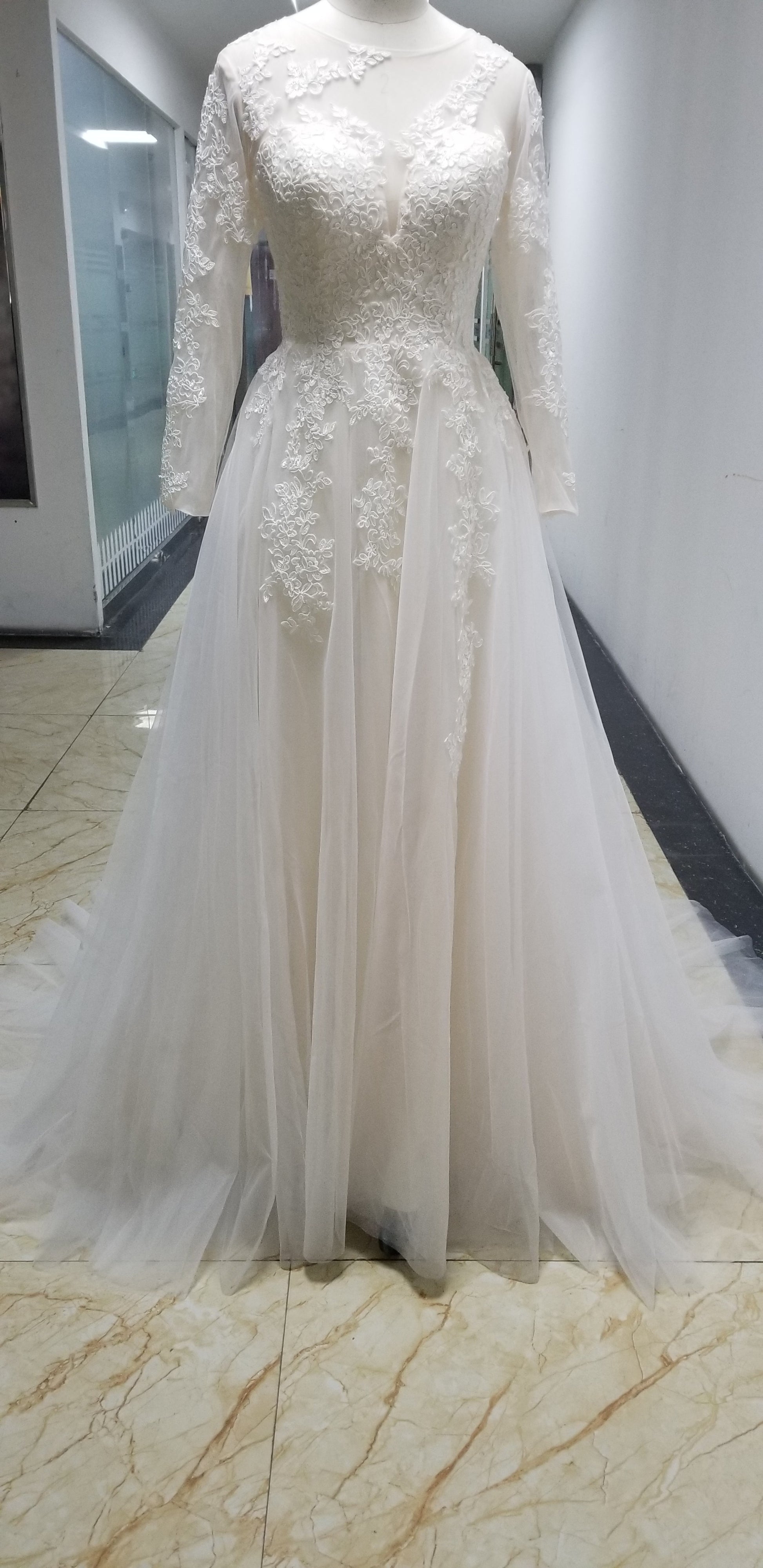 Long Sleeves Tulle A Line Lace Appliques Bridal Wedding Gowns Lace Up Vestido De Noiva Back Button Floor Length Wedding Dress The Clothing Company Sydney