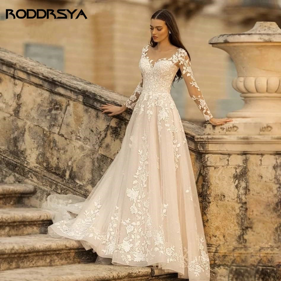 RODDRSYA Beach Wedding Dresses For Bride Elegant Lace Boho Wedding Gowns  Strapless Sleeveless High Split Princess Bride Dresses