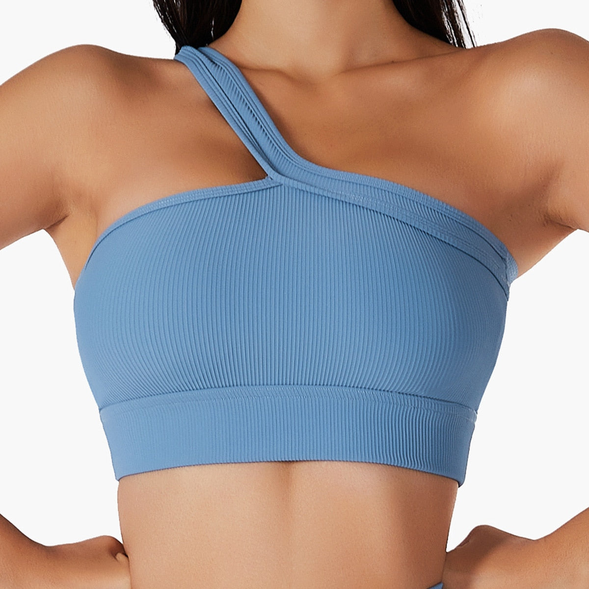 single oblique shoulder strap yoga bra